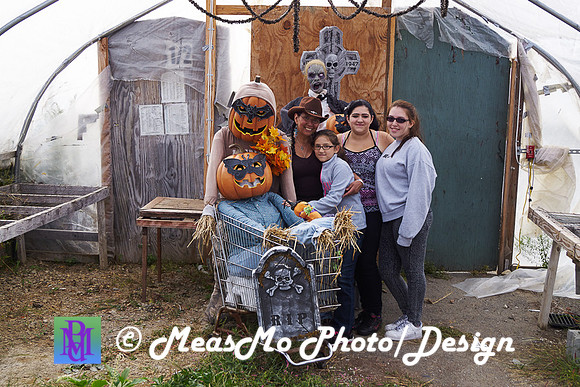 Apple Picking and Picnic_Sep272015_3099
