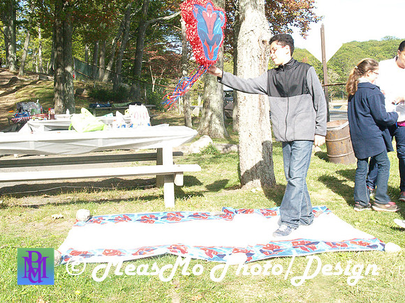 Apple Picking and Picnic_Sep272015_3198