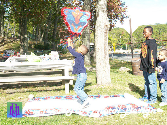Apple Picking and Picnic_Sep272015_3209