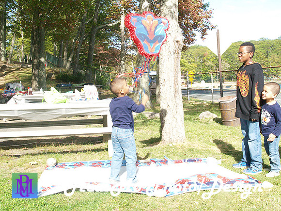 Apple Picking and Picnic_Sep272015_3210