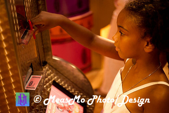 Alexis at Crayola_Jul122014_7288-2