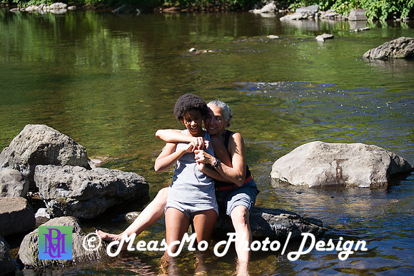 Alexis and Helena_July 19, 2018_0113