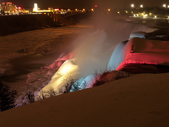 Niagara Falls frozen